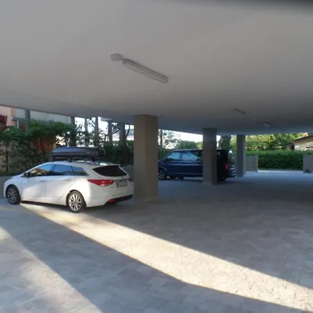 Two-bedroom Flat In A With Shared Pool Bibione